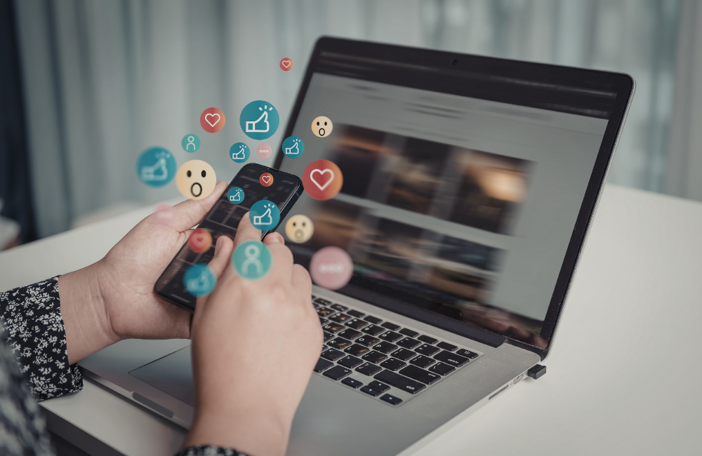 Keep Your Eye on Your Online Messaging